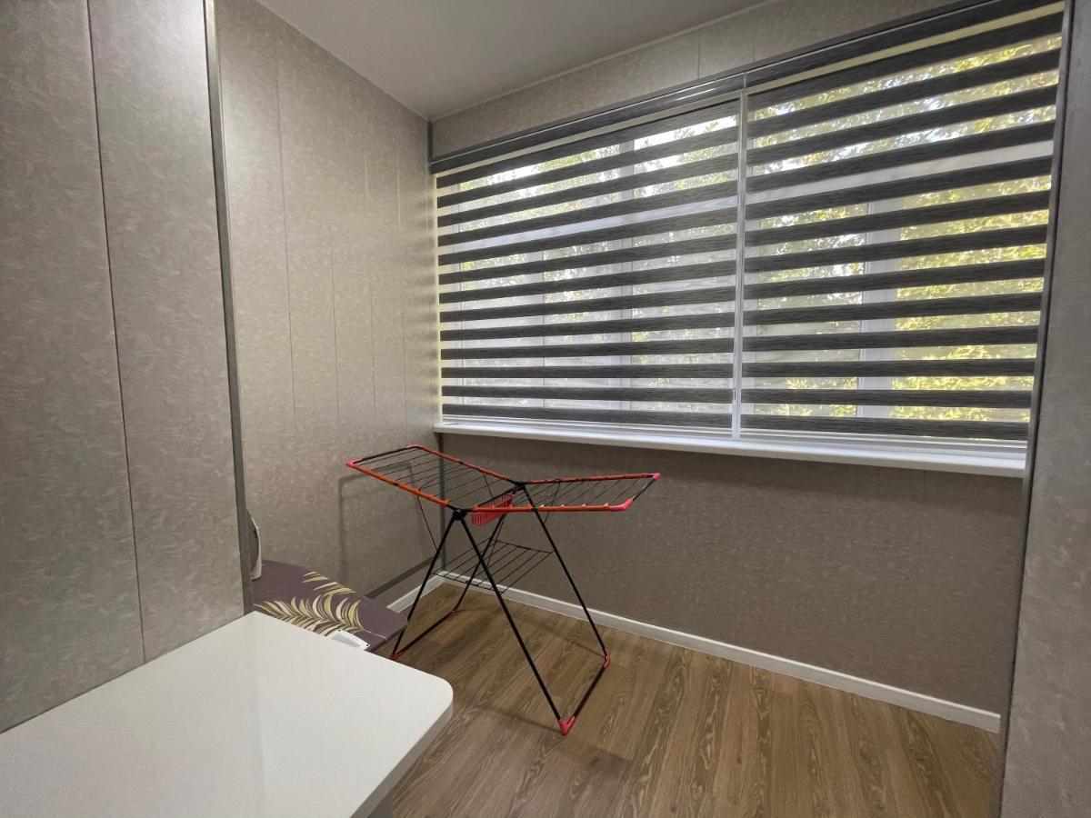 Amir Temur Apartment In Center After Renovation ทาชเคนต์ ภายนอก รูปภาพ