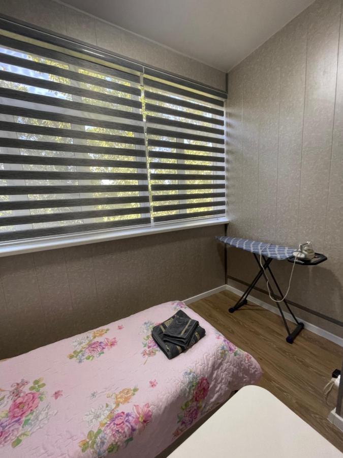 Amir Temur Apartment In Center After Renovation ทาชเคนต์ ภายนอก รูปภาพ